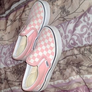 Girls pink checkered VANS